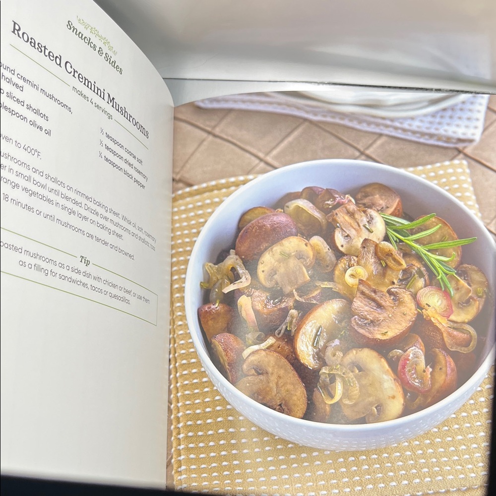 Fast & Fresh Recipe Book - Picture 2 of 3